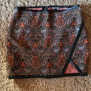 Express skirt